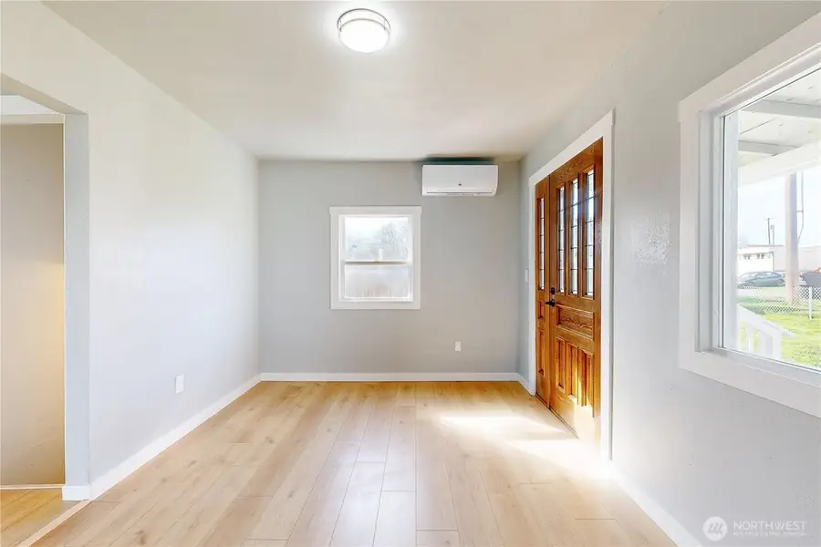 255 College Street, Adams, OR 97810 - #3