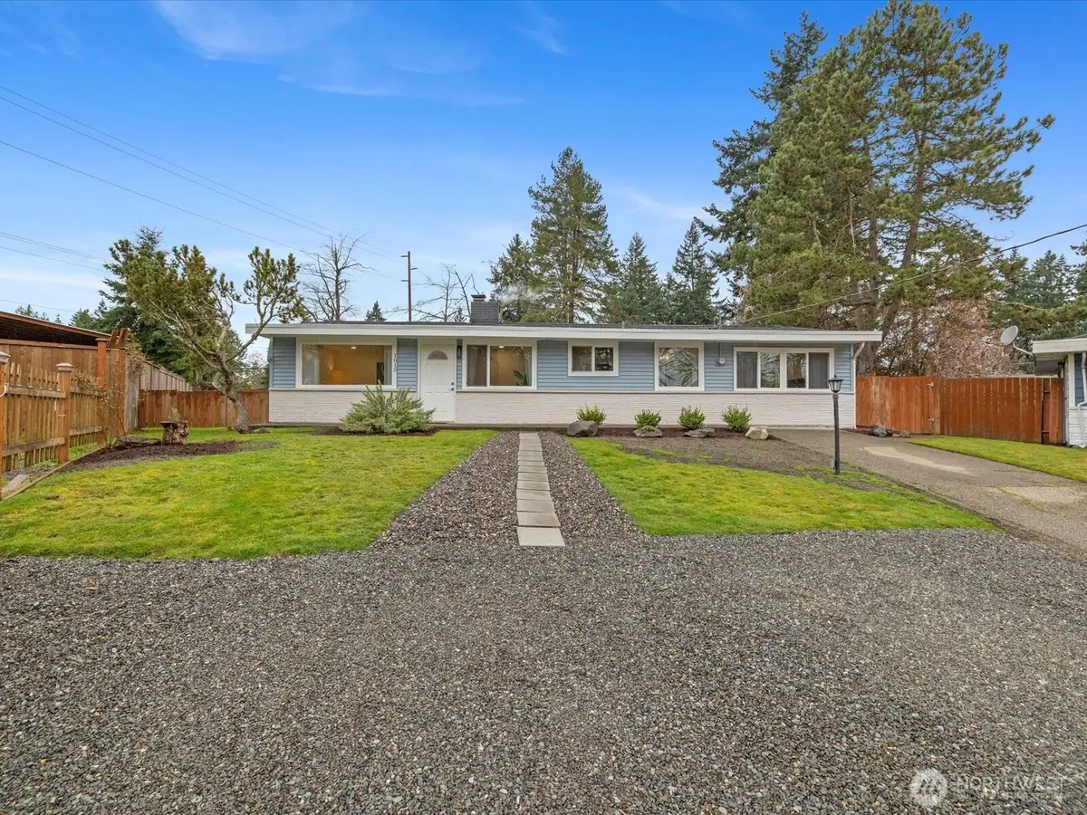 1615 N 196th Place, Shoreline, WA 98133 - #1