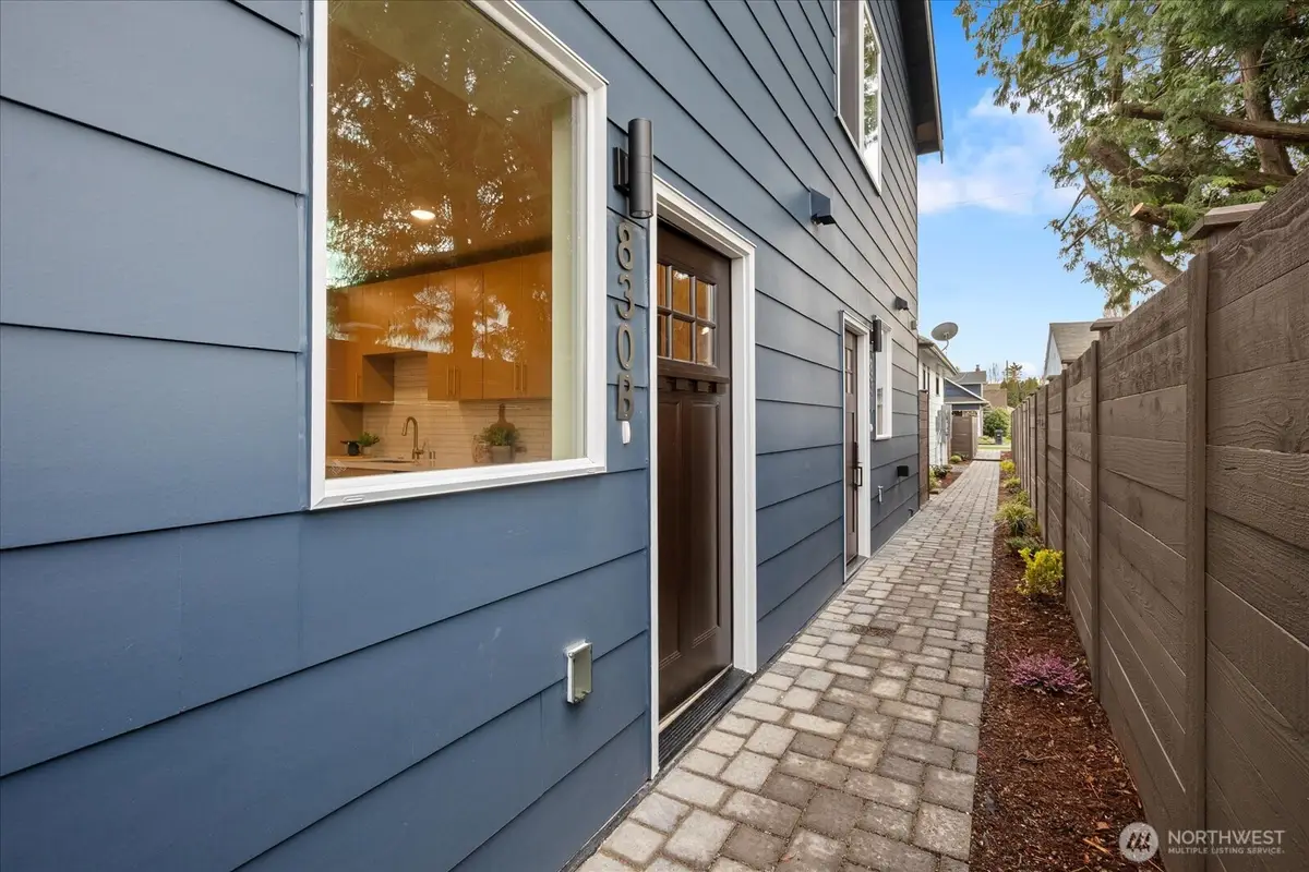 830 S Sullivan Street #B, Seattle, WA 98108 - #1