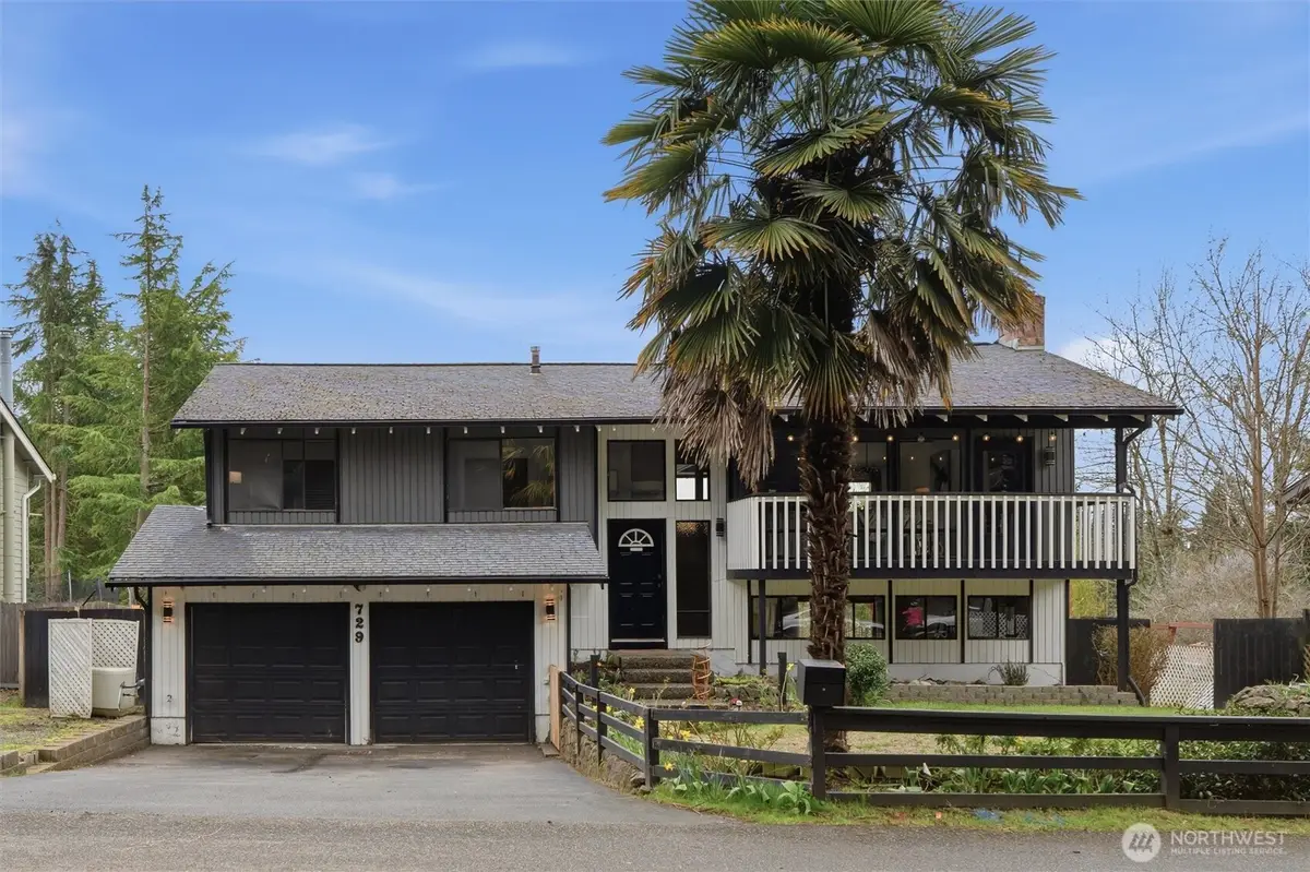 729 NE Pinecrest Drive, Bremerton, WA 98311 - #1