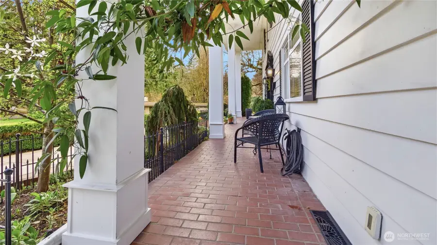 10506 Robin Hood Drive, Edmonds, WA 98020 - #3