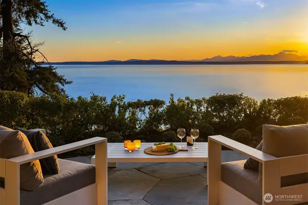 1206 NW Culbertson Drive, Seattle, WA 98177