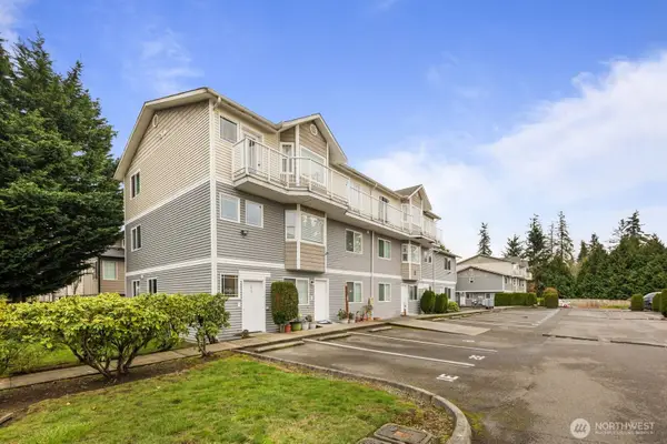 3322 SW 148th Street #E7, Lynnwood, WA 98087