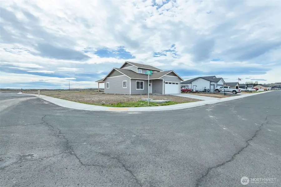 112 Sunwest Drive, Ephrata, WA 98823 - #3