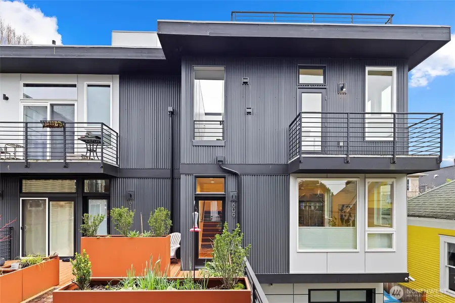 609 15th Avenue E, Seattle, WA 98112 - #2