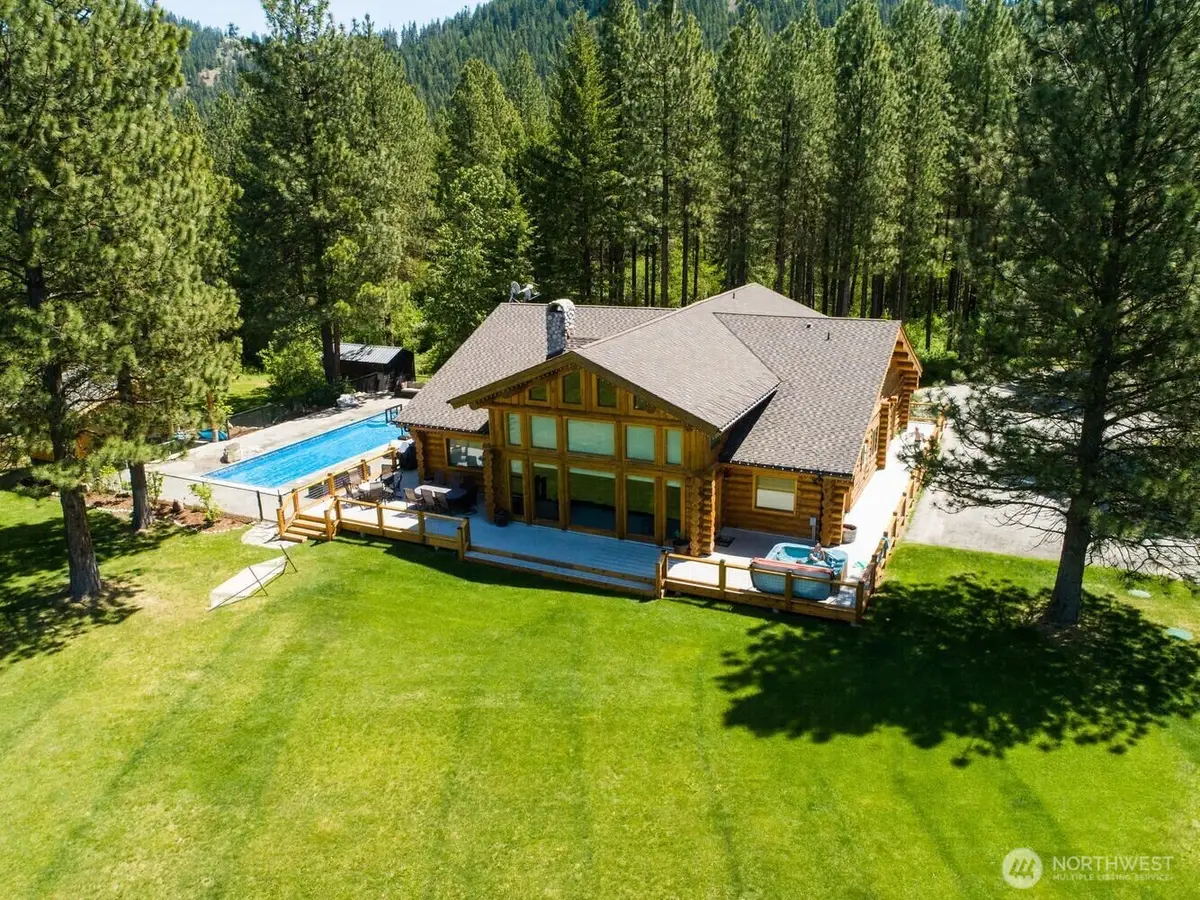 18135 River Road, Leavenworth, WA 98826 - #1