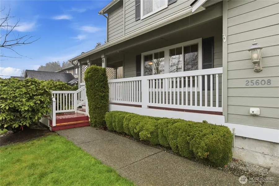 25608 Cumberland Way, Black Diamond, WA 98010 - #2