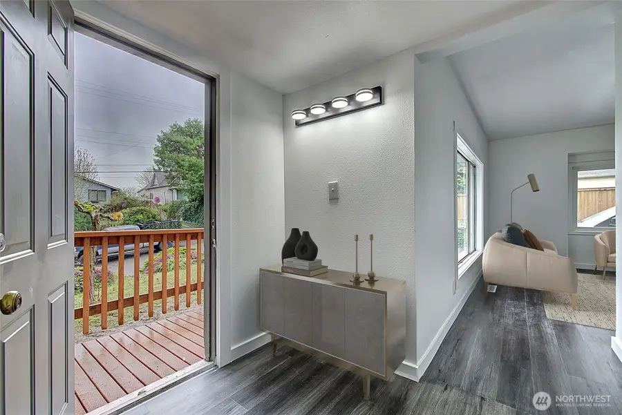 13715 45th Avenue S, Tukwila, WA 98168 - #3