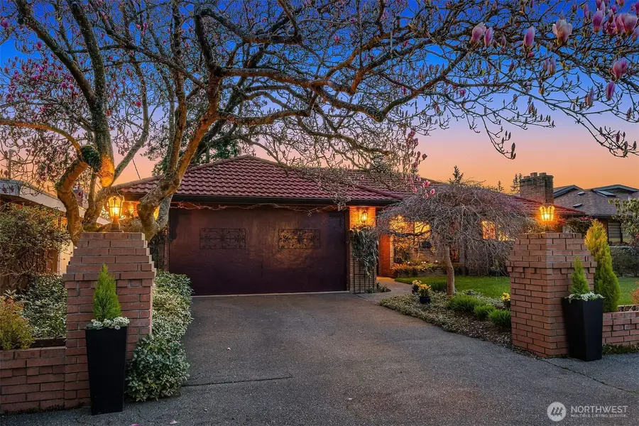 12715 Palatine Avenue N, Seattle, WA 98133 - #2