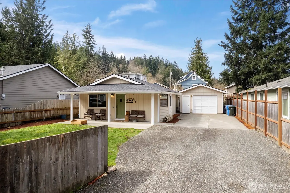 408 Cothary St, Wilkeson, WA 98396 - #1