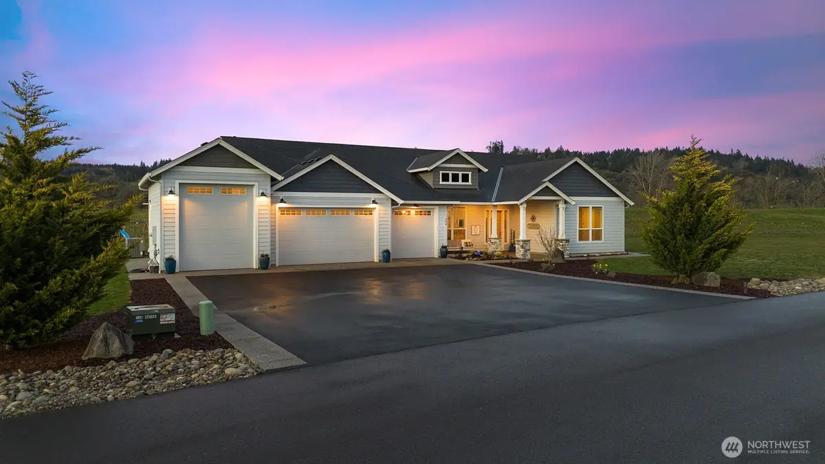 408 Tulip Lane, Woodland, WA 98674 - #1