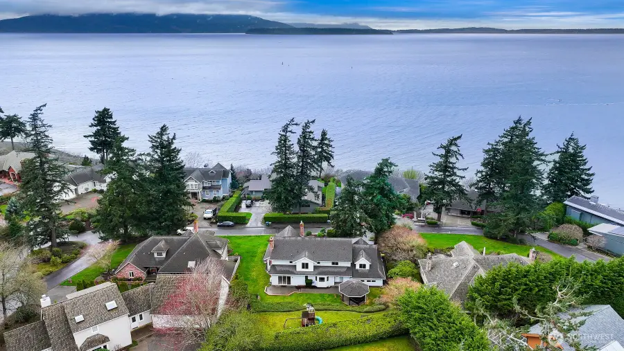 25 Shorewood Drive, Bellingham, WA 98225 - #2