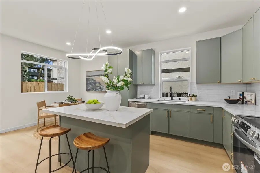 11017 35th Avenue Ne, Seattle, WA 98125 - #3