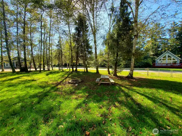 999 Gunderson Avenue Se #1, Ocean Shores, WA 98569