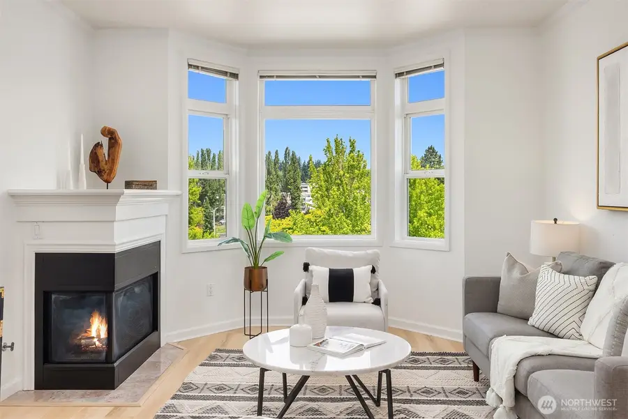 122 S State Street #207 E, Kirkland, WA 98033 - #3