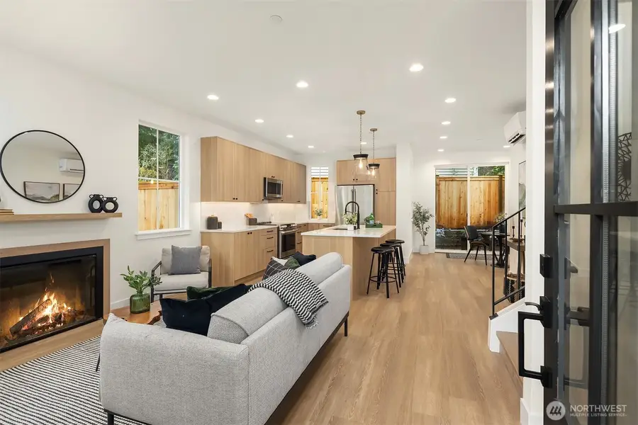 11812 NE 103rd Place, Kirkland, WA 98033 - #2