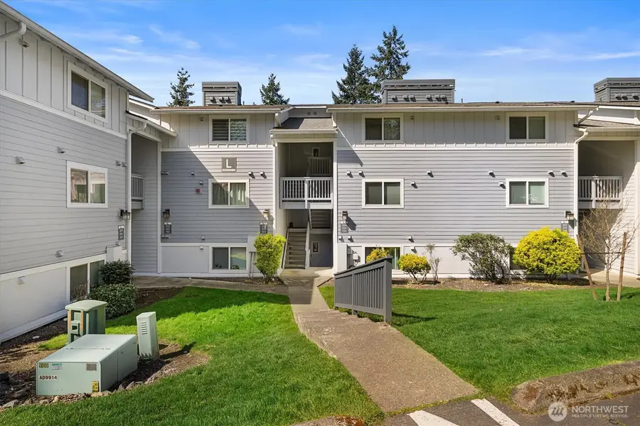 14206 NE 181st Place #L202, Woodinville, WA 98072 - #3