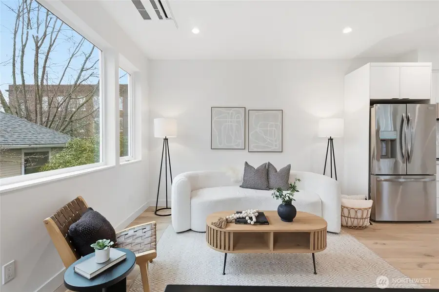 6507 19th Avenue Nw, Seattle, WA 98117 - #3