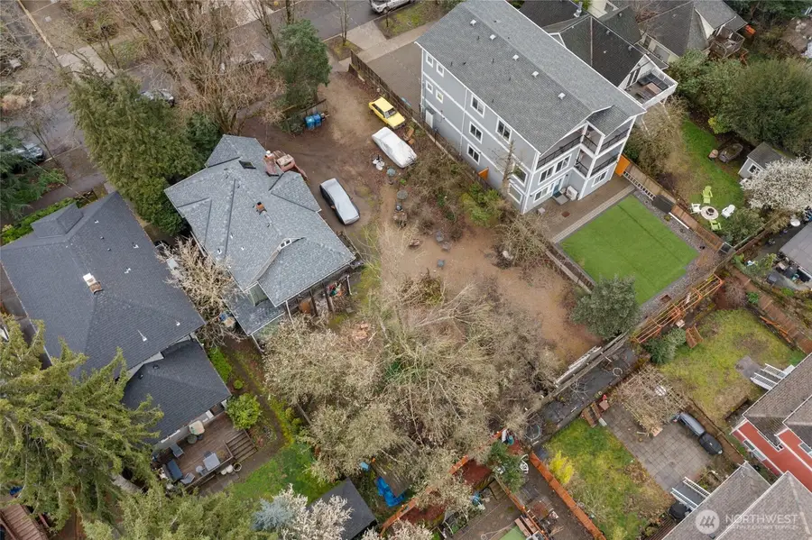 333 17th Avenue, Seattle, WA 98122 - #2