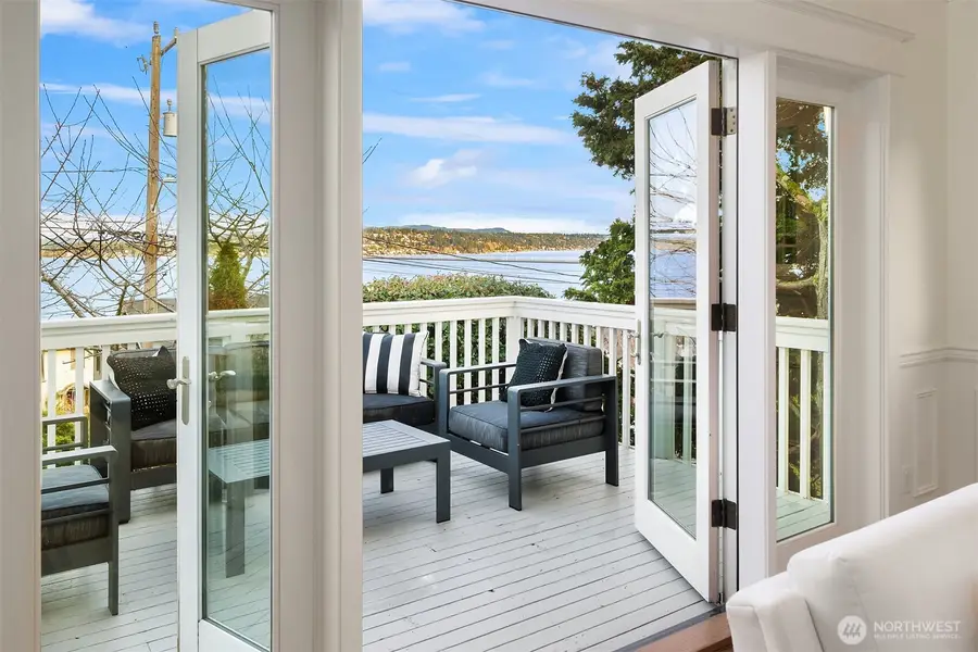 407 35th Avenue S, Seattle, WA 98144 - #3