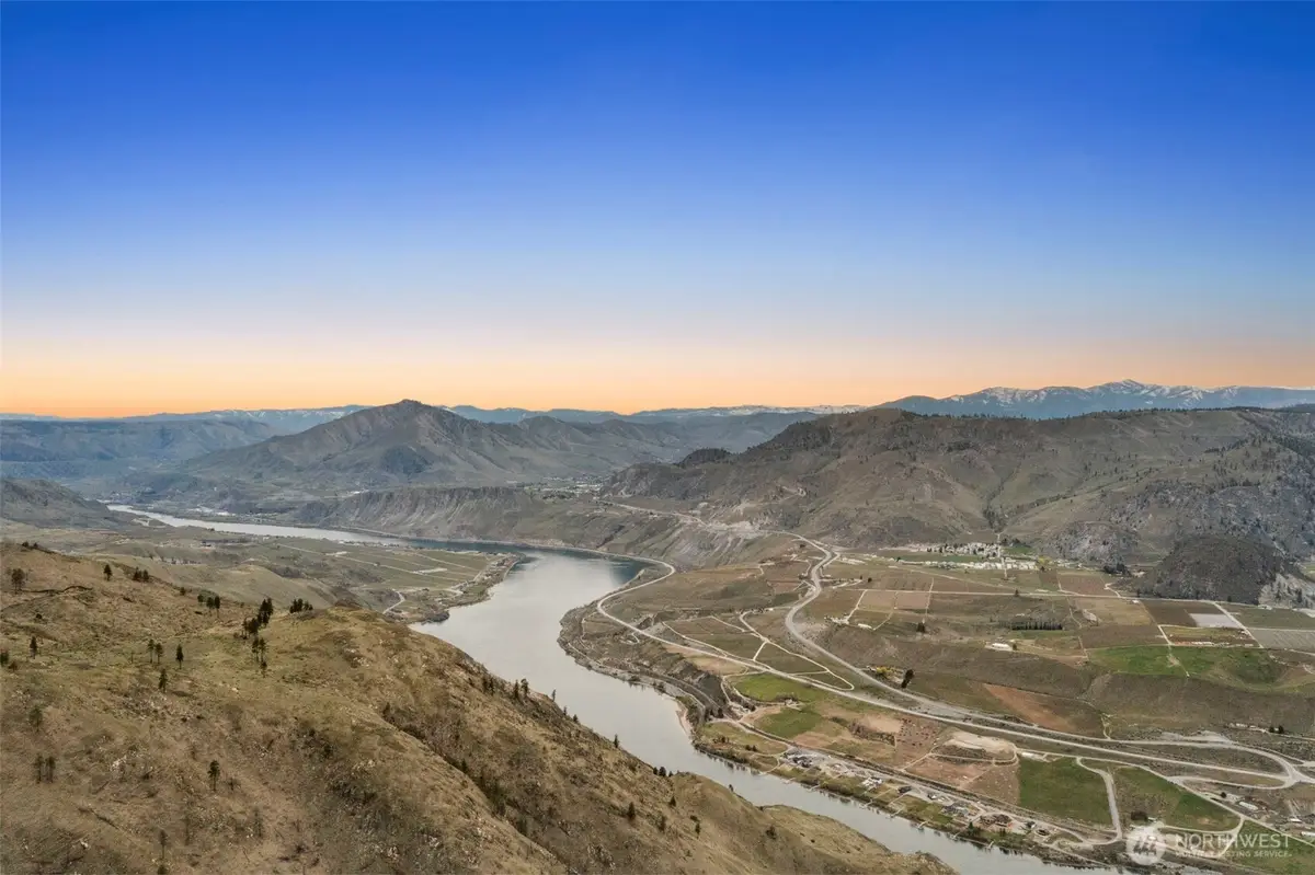 1 Pine Bluffs Lane, Orondo, WA 98830 - #1