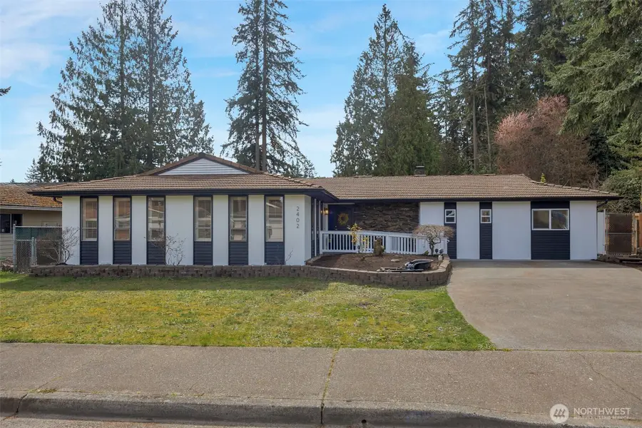 2402 Larlin Drive, Everett, WA 98203 - #3