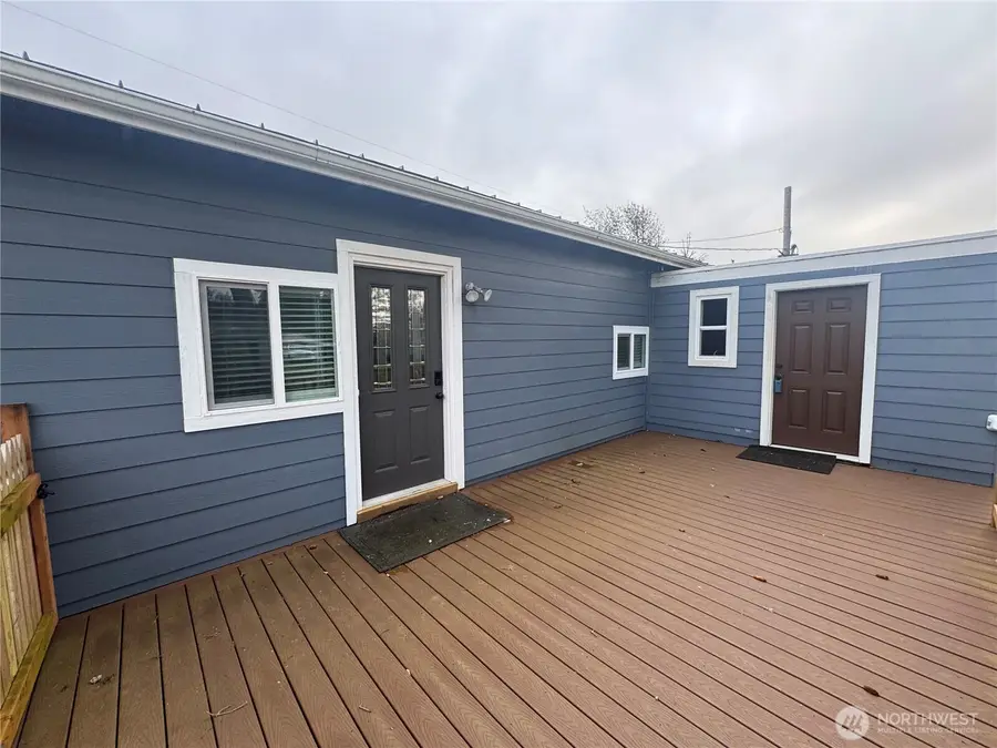 2401 N Washington Street, Long Beach, WA 98631 - #3