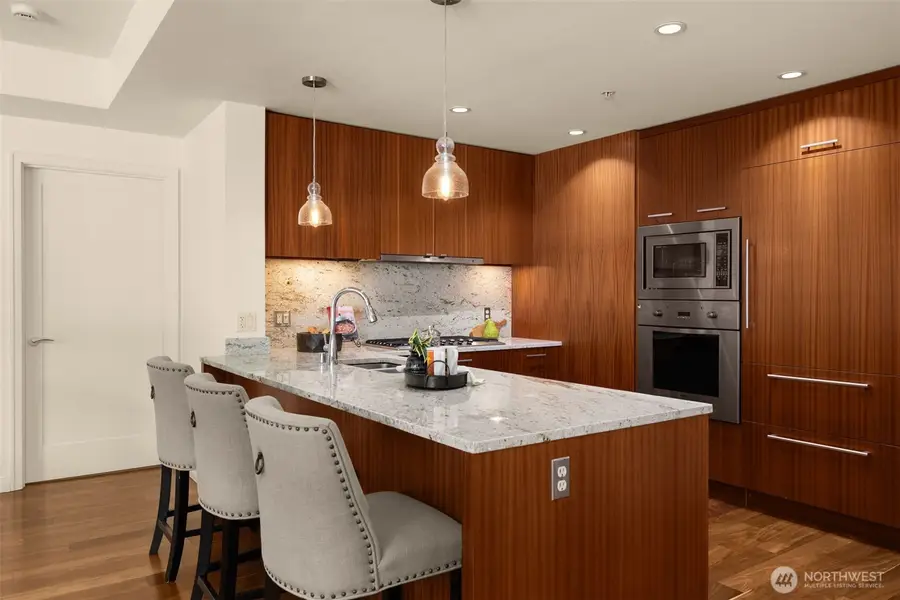 500 106th Avenue Ne #603, Bellevue, WA 98004 - #3