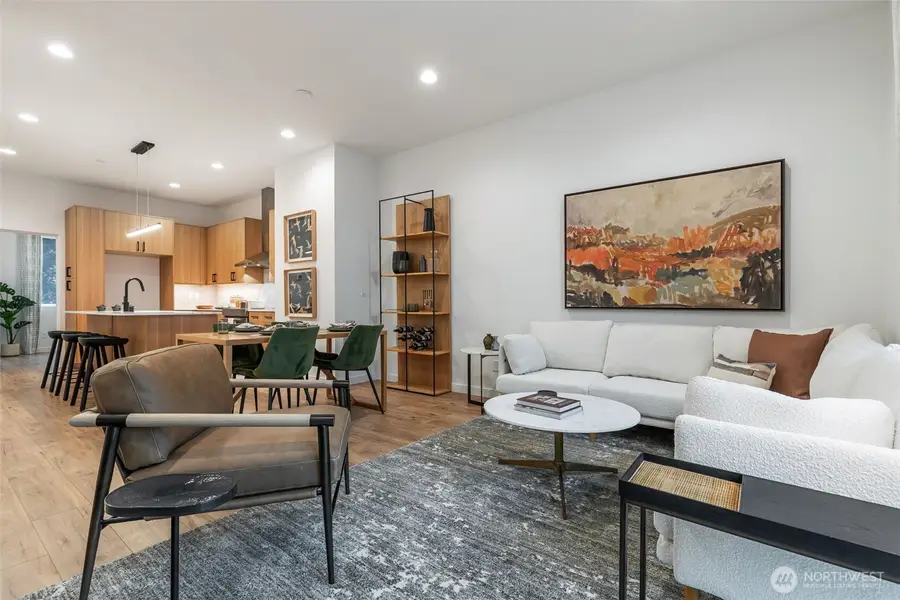 1142 129th Court Ne #302, Bellevue, WA 98005 - #2