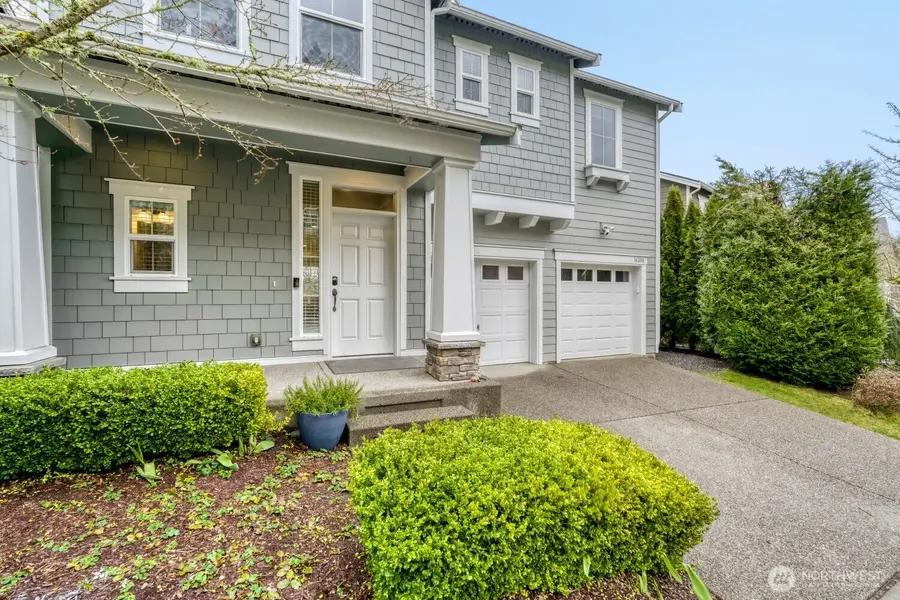 16208 SE 51st Place, Bellevue, WA 98006 - #2