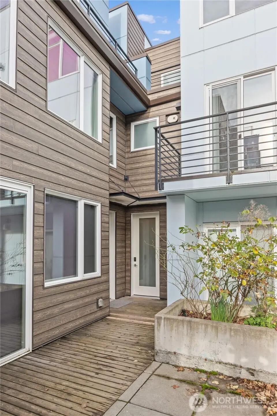 4329 Woodland Park Avenue N, Seattle, WA 98103 - #1