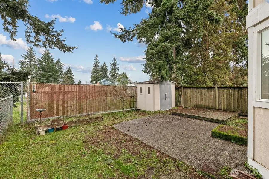 10435 3rd Avenue Sw, Seattle, WA 98146 - #3