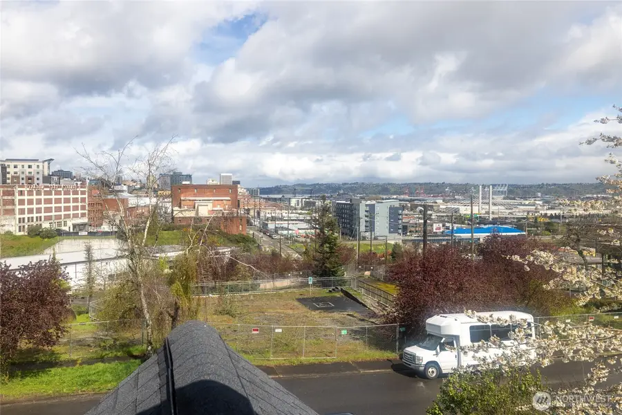 310 S 28th Street, Tacoma, WA 98402 - #2