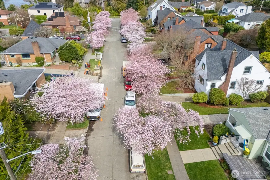 7736 33rd Ave Nw, Seattle, WA 98117 - #2