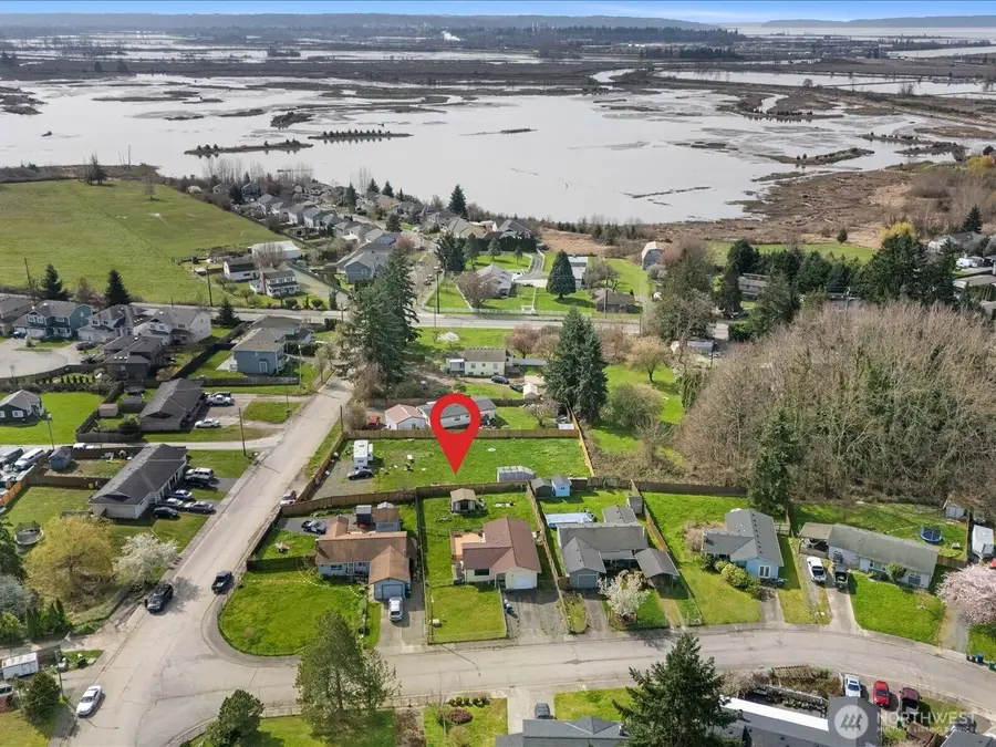 6030 57th Drive Ne, Marysville, WA 98270 - #2