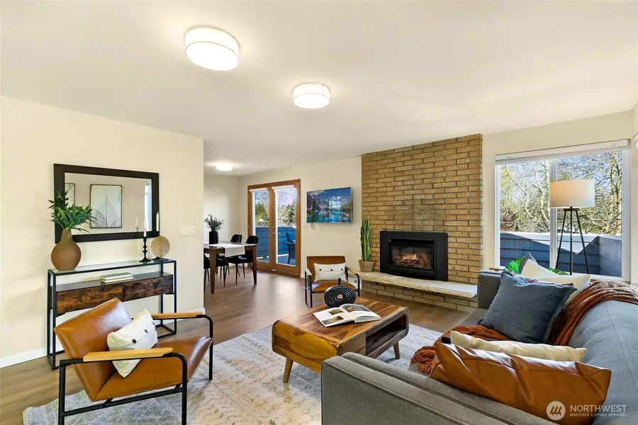 9053 7th Avenue Nw, Seattle, WA 98117 - #3