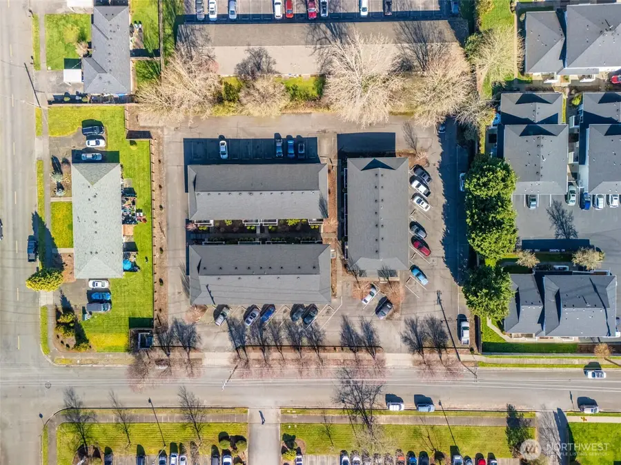 921 12th Avenue Se, Puyallup, WA 98372 - #2