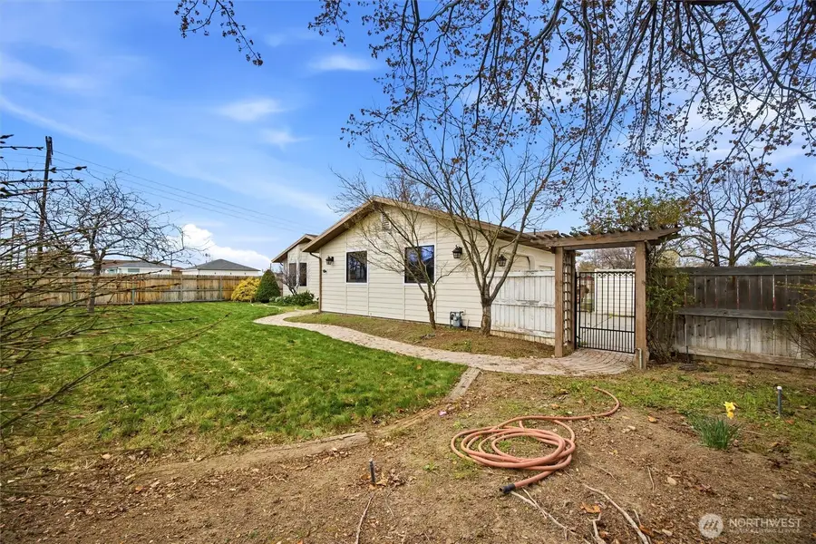 2017 S Washington Street, Kennewick, WA 99337 - #3