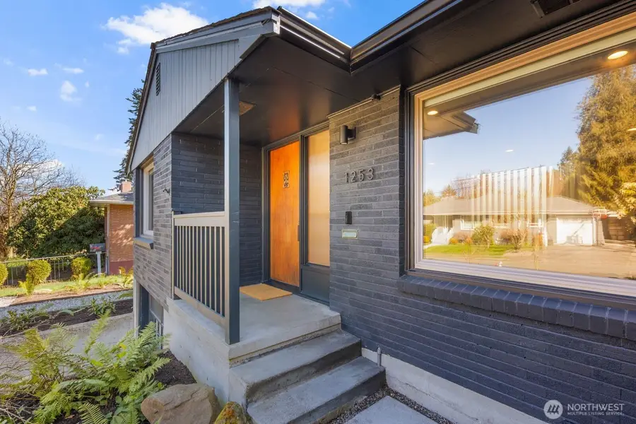 1253 NE 90th Street, Seattle, WA 98115 - #3