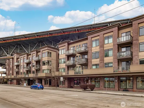 3217 Eastlake Avenue E #210, Seattle, WA 98102