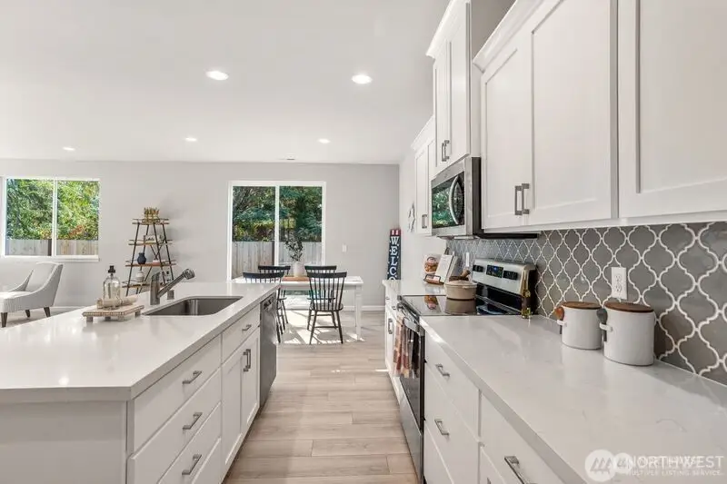 1418 60th Avenue Ne, Tacoma, WA 98422 - #3