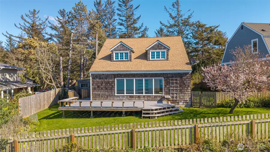 1369 Chatham Lane, Oak Harbor, WA 98277 - #2