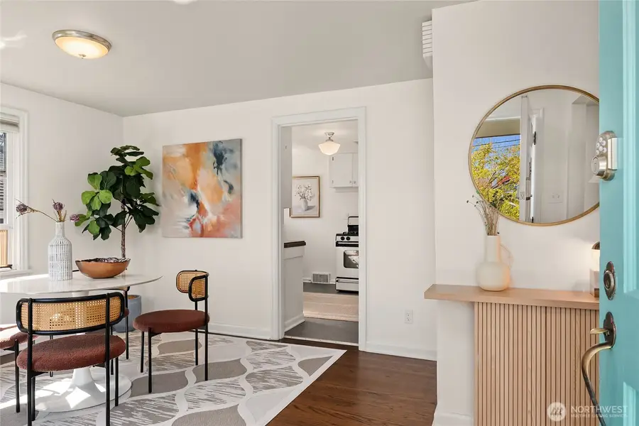 8041 12th Avenue Ne, Seattle, WA 98115 - #2