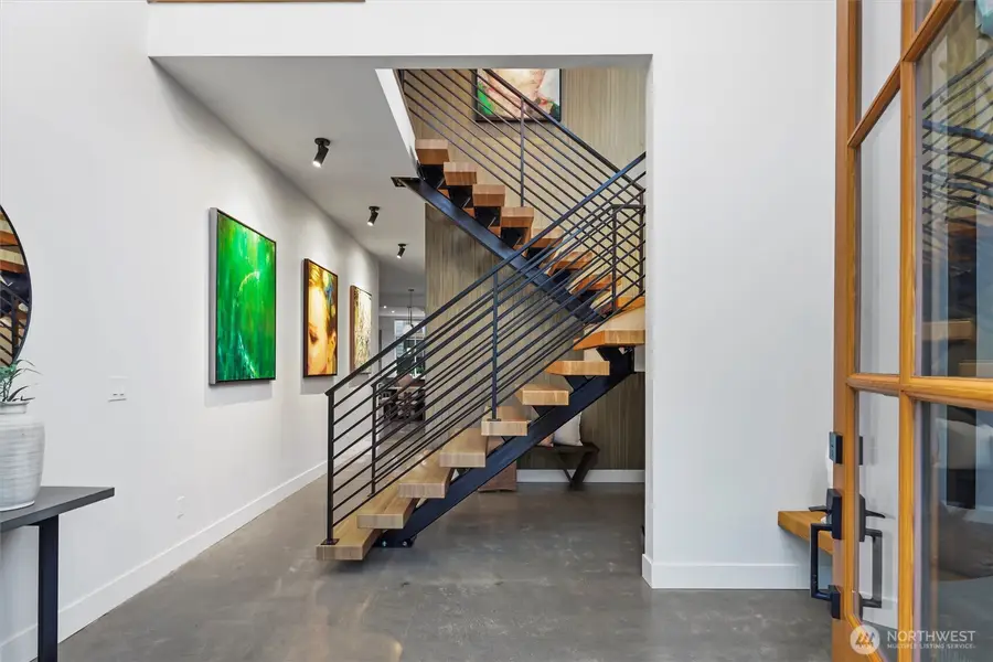 10055 8th Avenue Nw #A, Seattle, WA 98177 - #3