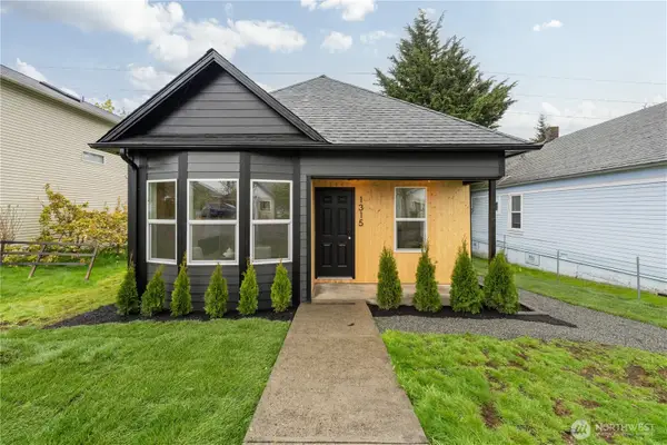 1315 E Marine View Drive, Everett, WA 98201