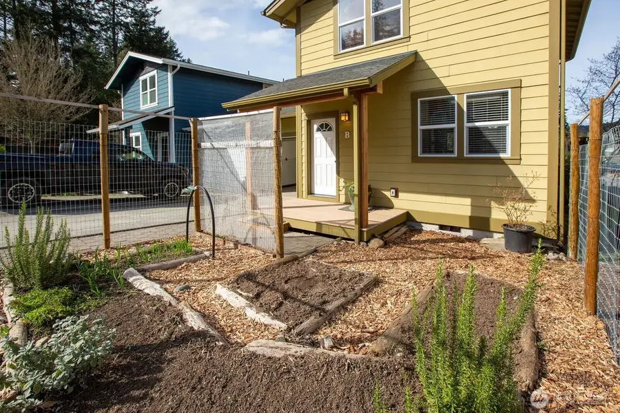 1014 Park Street #2B, Friday Harbor, WA 98250 - #2