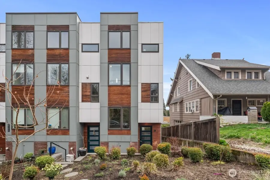 9266 50th Avenue S #C, Seattle, WA 98118 - #3