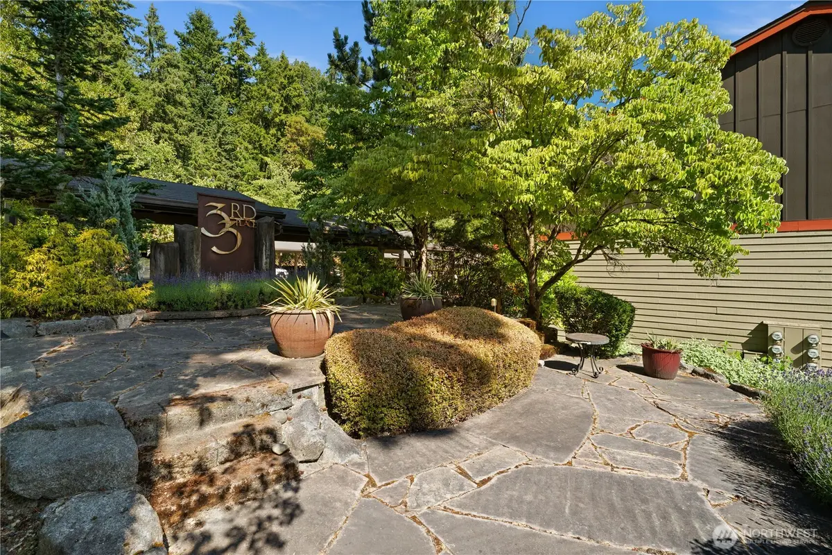11058 NE 33rd Place #D6, Bellevue, WA 98004 - #1