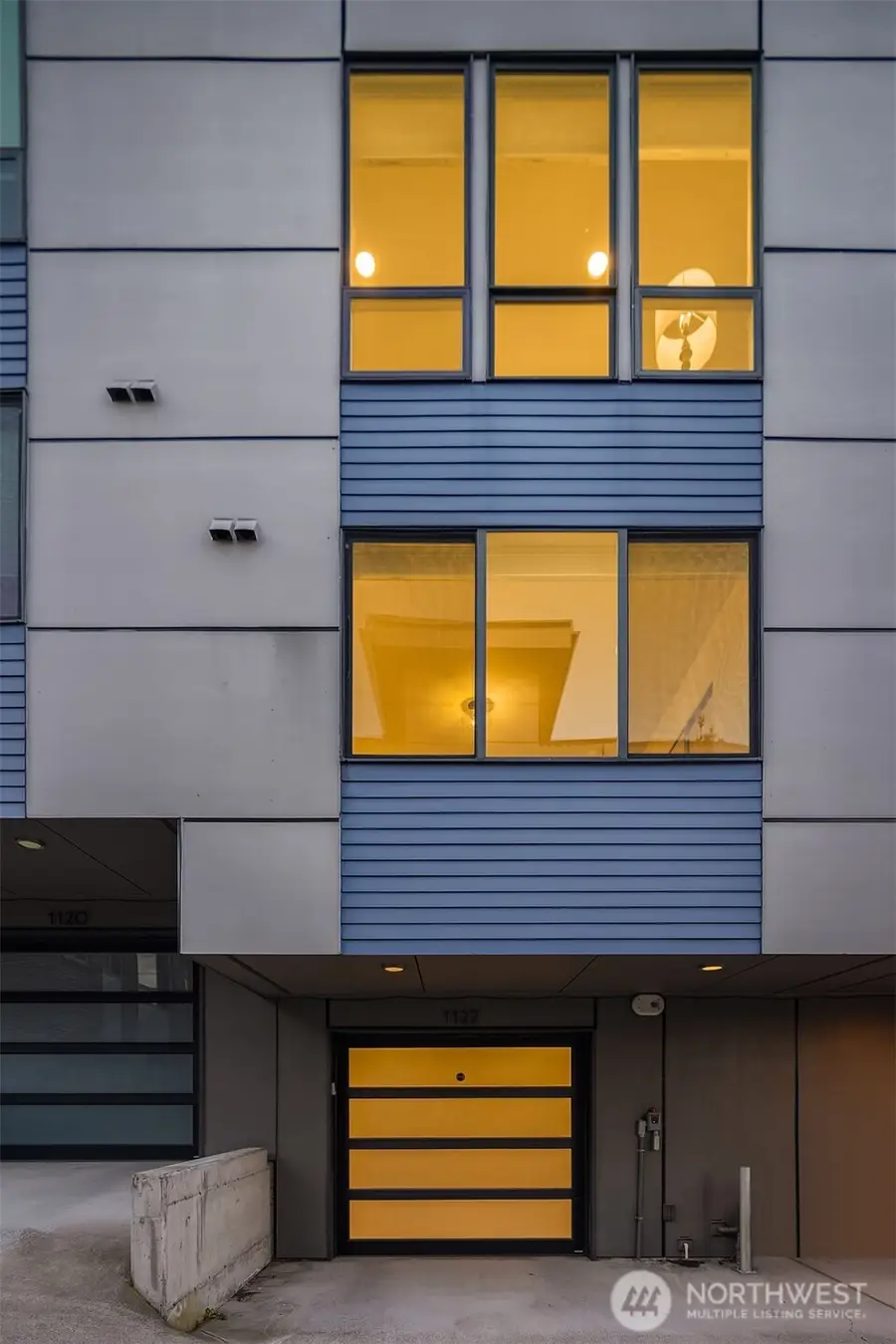 1122 5th Avenue N, Seattle, WA 98109 - #2