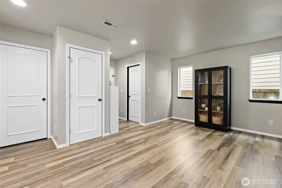 17621 74th Avenue Ct E, Puyallup, WA 98375 - #3